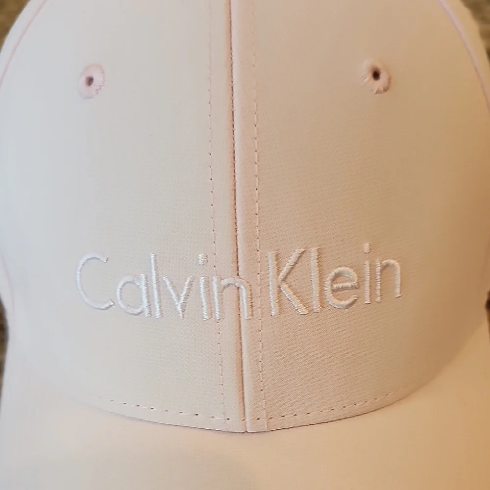 Calvin Klein Light Pink Baseball Hat - Picture 5 of 6